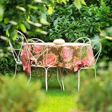 La Maison Couette-café *